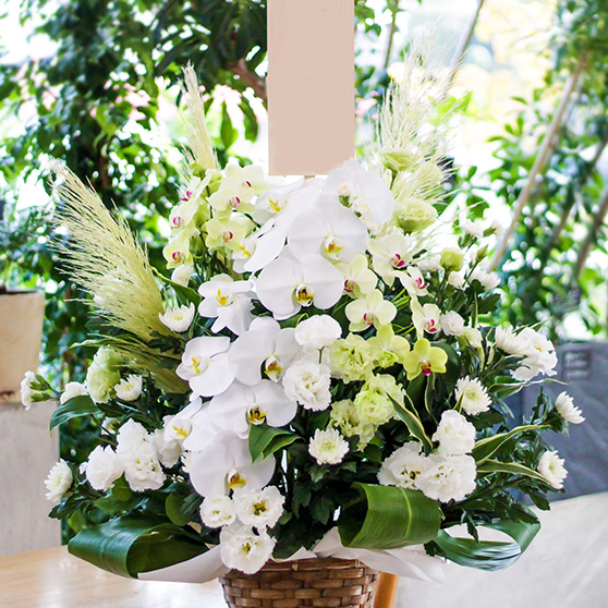 お悔やみ・お供えの花