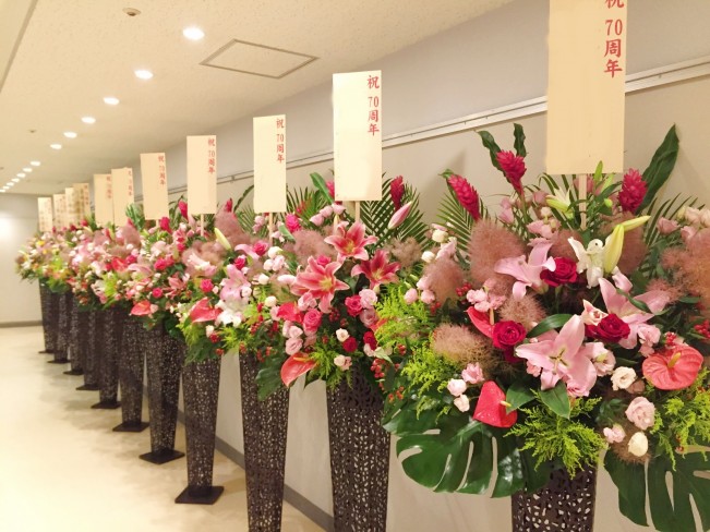 長野の花屋 ヌボー生花店 事例紹介 創業７０周年祝い スタンド花