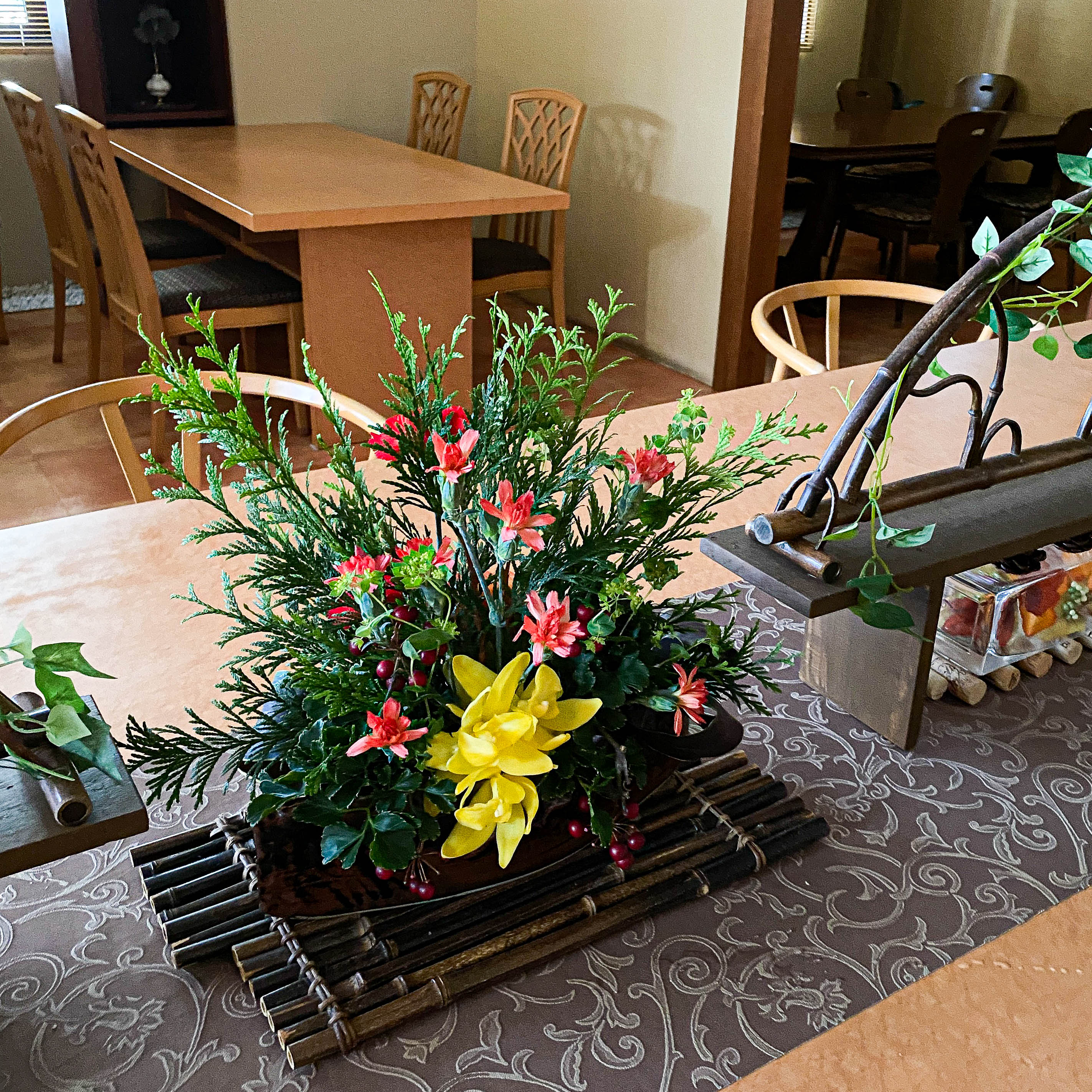 長野の花屋 ヌボー生花店 事例紹介 事例紹介 お客様テーブルに飾る卓上花